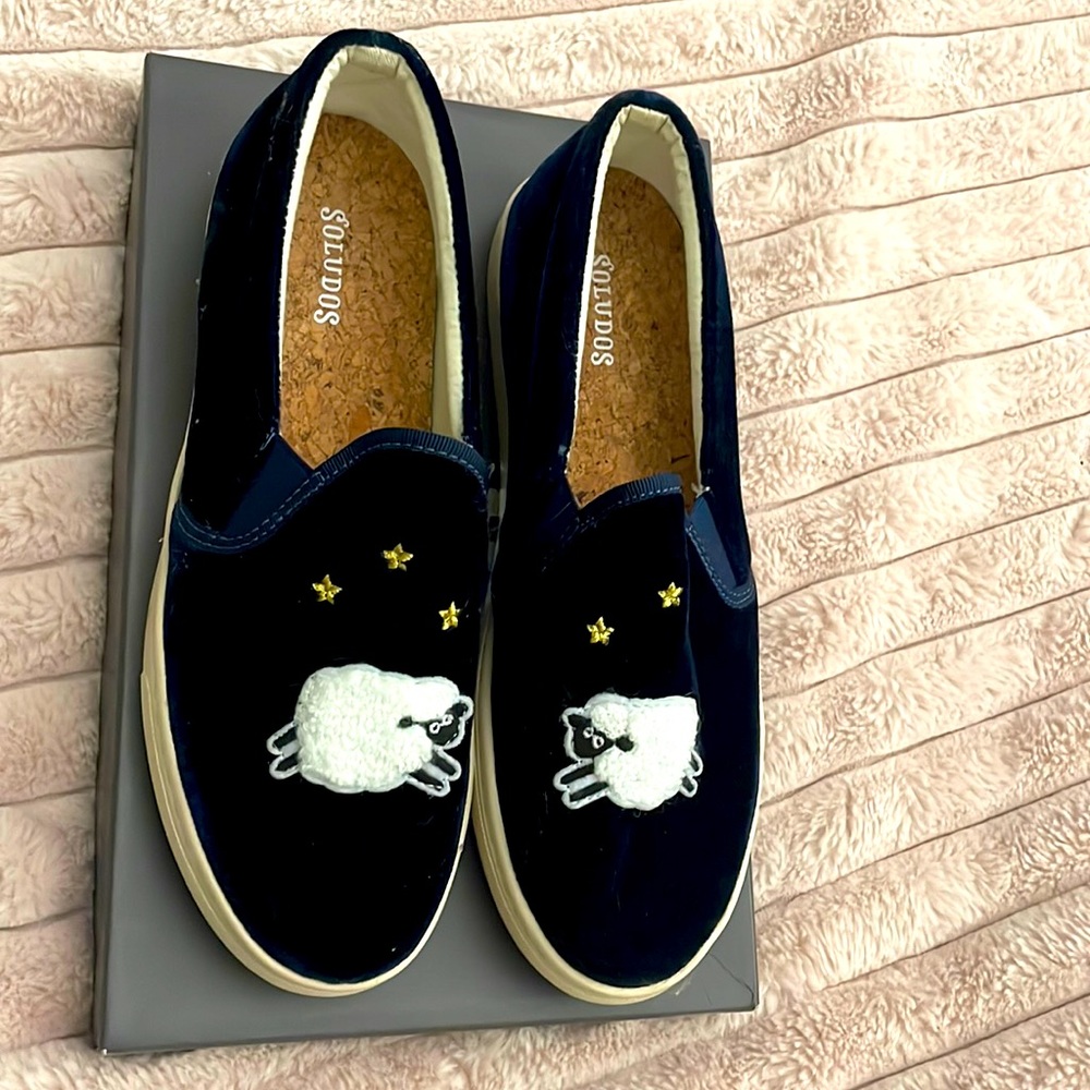 Women Shoes. Worn one time. Like New. Cork interior. Narrow fitting. Navy Velvet